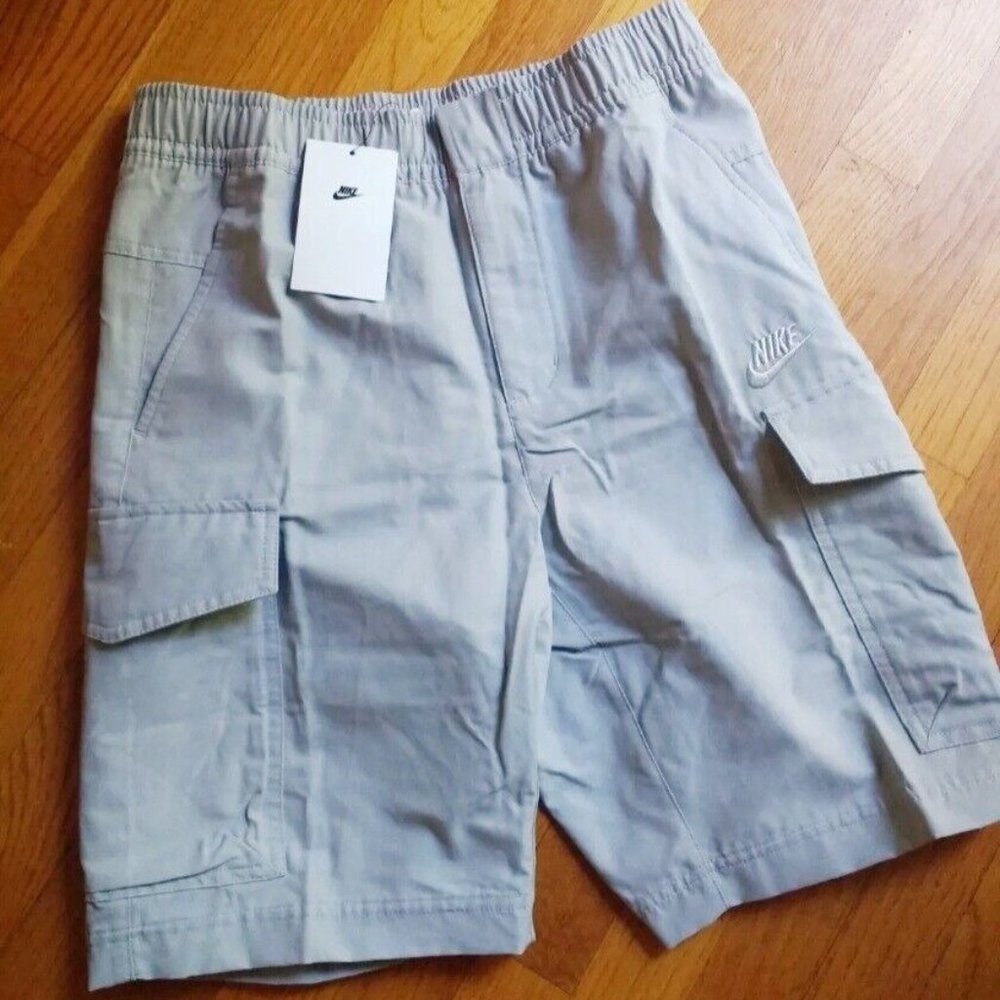 Nike Sportswear Cargo Utility Shorts Mens Gray Size Medium DD4728 077